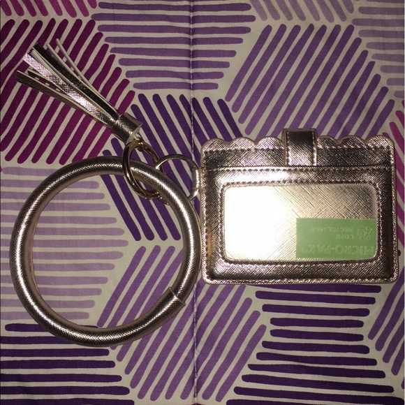 Bangle Keychain and Card Pouch Micro-Pak - Picture 2 of 6